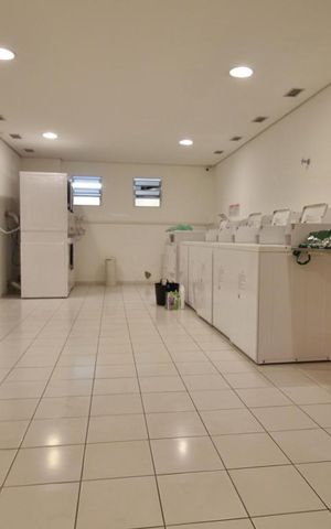 Apartamento à venda com 75m², 2 quartos e 2 vagasLavanderia