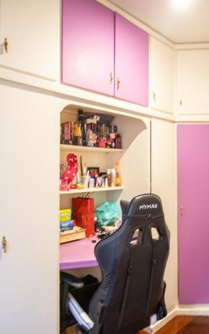 Apartamento à venda com 130m², 4 quartos e 3 vagas Apartamento à venda com 130m², 4 quartos e 3 vagasQuarto
