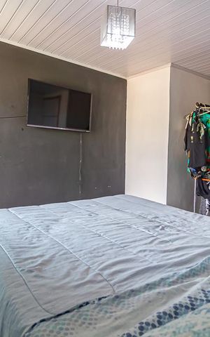 Casa à venda com 135m², 4 quartos e 1 vaga Casa à venda com 135m², 4 quartos e 1 vagaQuarto 2 - Suíte