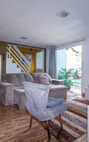 Casa à venda com 135m², 4 quartos e 1 vaga Casa à venda com 135m², 4 quartos e 1 vagaSala de Estar