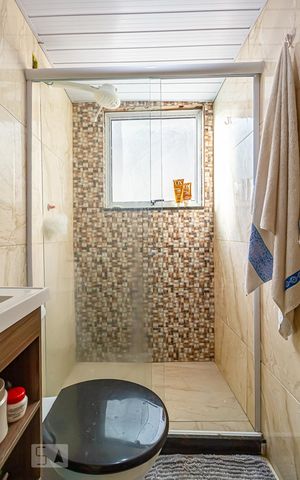 Casa à venda com 135m², 4 quartos e 1 vaga Casa à venda com 135m², 4 quartos e 1 vagaBanheiro Social 2