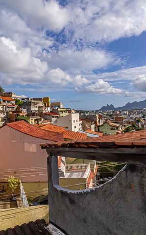 Casa à venda com 135m², 4 quartos e 1 vaga Casa à venda com 135m², 4 quartos e 1 vagaVista da Varanda do Quarto 2 - Suíte