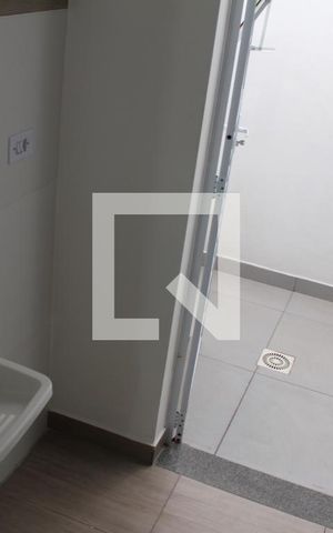 Casa para alugar com 30m², 1 quarto e sem vagaÁrea de Serviço