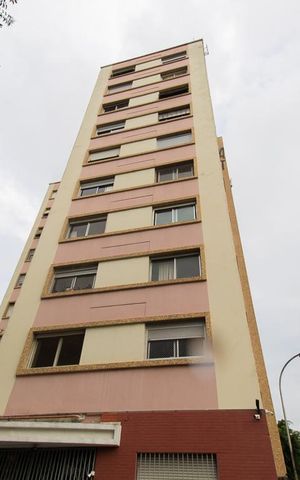 Apartamento à venda com 56m², 1 quarto e sem vagaFachada
