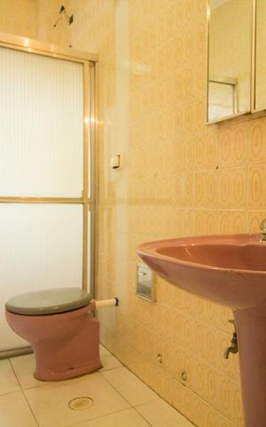 Apartamento à venda com 56m², 1 quarto e sem vagaBanheiro