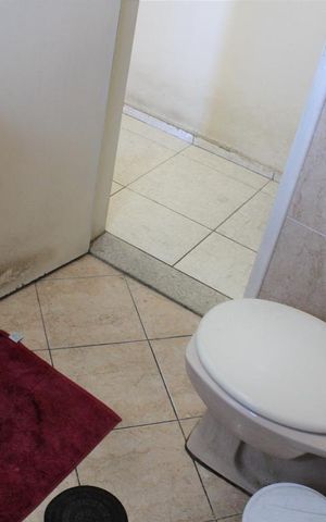 Apartamento à venda com 70m², 2 quartos e sem vagaBanheiro