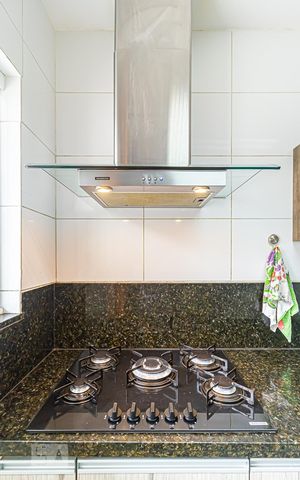 Casa à venda com 156m², 3 quartos e 1 vaga Casa à venda com 156m², 3 quartos e 1 vagaCozinha