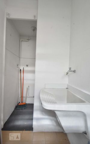 Apartamento para alugar com 64m², 3 quartos e 1 vagaÁrea de Serviço