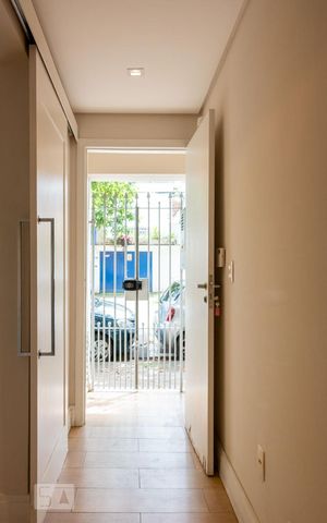 Casa à venda com 150m², 5 quartos e sem vagaEntrada