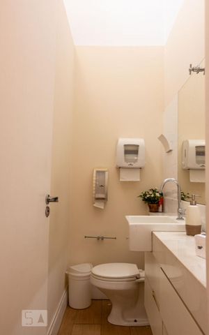 Casa à venda com 150m², 5 quartos e sem vagaBanheiro 1
