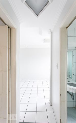Apartamento para alugar com 53m², 2 quartos e 1 vagaCorredor