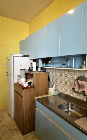 Apartamento à venda com 109m², 3 quartos e 1 vagaCozinha - Armários