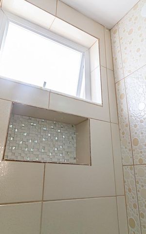 Apartamento à venda com 52m², 2 quartos e 1 vaga Apartamento à venda com 52m², 2 quartos e 1 vagaBanheiro