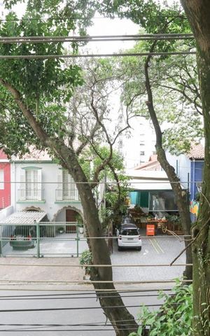 Apartamento à venda com 150m², 2 quartos e sem vagaVista