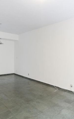 Apartamento à venda com 150m², 2 quartos e sem vagaSala