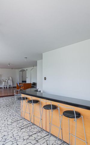 Apartamento à venda com 154m², 3 quartos e 2 vagas Apartamento à venda com 154m², 3 quartos e 2 vagasSalao de Festa