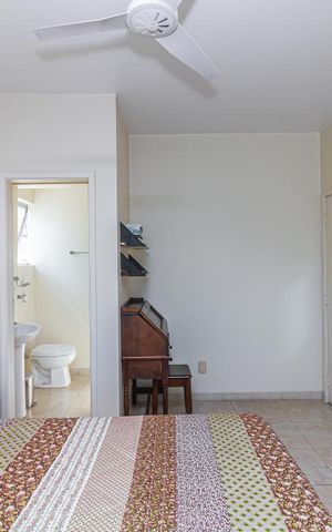 Apartamento à venda com 154m², 3 quartos e 2 vagas Apartamento à venda com 154m², 3 quartos e 2 vagasSuíte