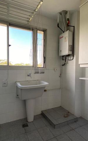 Apartamento à venda com 403m², 3 quartos e 3 vagas Apartamento à venda com 403m², 3 quartos e 3 vagasÁrea de Serviço