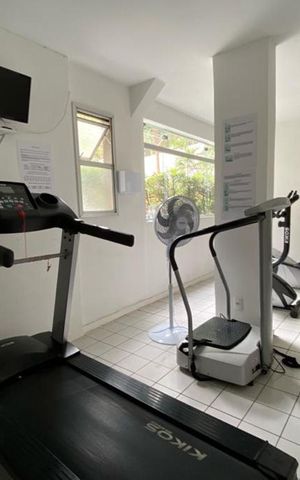 Apartamento à venda com 403m², 3 quartos e 3 vagas Apartamento à venda com 403m², 3 quartos e 3 vagasÁrea comum - Academia