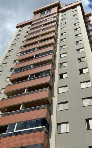 Apartamento à venda com 403m², 3 quartos e 3 vagas Apartamento à venda com 403m², 3 quartos e 3 vagasFachada