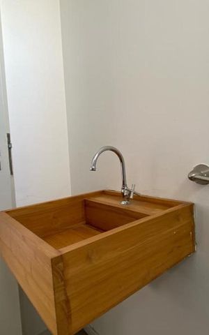 Apartamento à venda com 403m², 3 quartos e 3 vagas Apartamento à venda com 403m², 3 quartos e 3 vagasLavabo