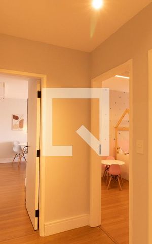 Apartamento à venda com 136m², 3 quartos e 1 vaga Apartamento à venda com 136m², 3 quartos e 1 vagaHall dos Quartos