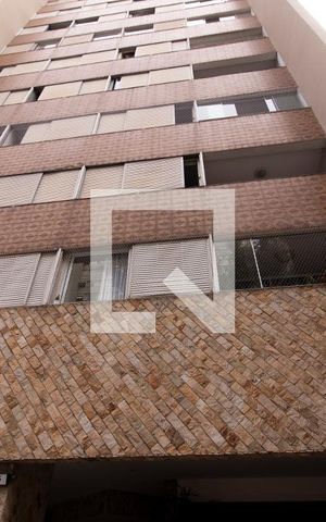 Apartamento à venda com 136m², 3 quartos e 1 vaga Apartamento à venda com 136m², 3 quartos e 1 vagaFachada do Edifício