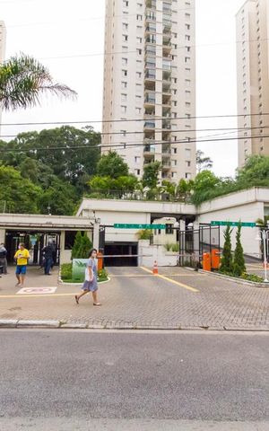 Apartamento à venda com 82m², 3 quartos e 1 vagaFachada