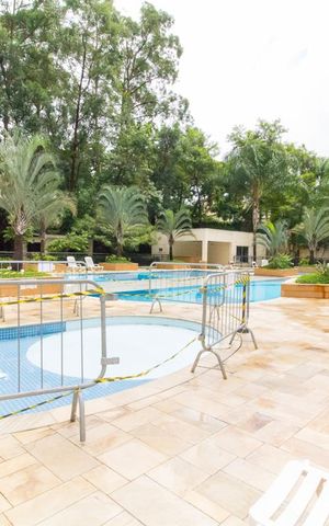 Apartamento à venda com 82m², 3 quartos e 1 vagaÁrea comum