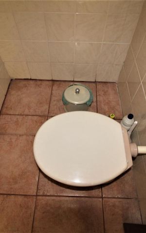 Casa para alugar com 275m², 5 quartos e 4 vagasBanheiro 3 serviço