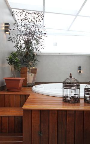 Casa à venda com 380m², 2 quartos e 4 vagasJacuzzi 