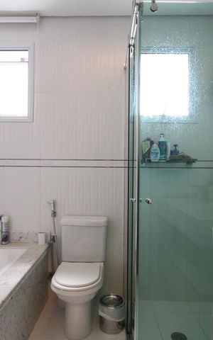 Casa à venda com 380m², 2 quartos e 4 vagasSuíte 1
