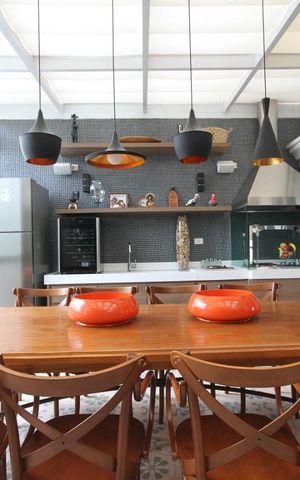 Casa à venda com 380m², 2 quartos e 4 vagasChurrasqueira