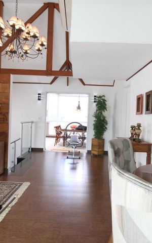 Casa à venda com 380m², 2 quartos e 4 vagasSalão de festas