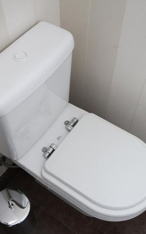 Casa à venda com 380m², 2 quartos e 4 vagasLavabo
