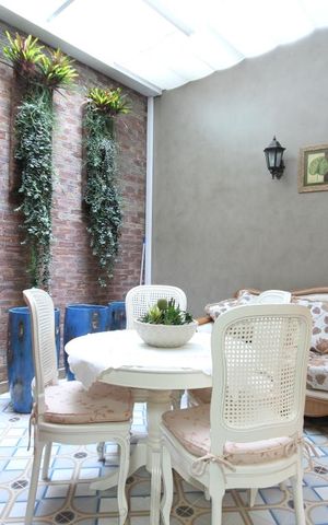 Casa à venda com 380m², 2 quartos e 4 vagasSolarium