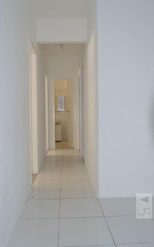 Apartamento à venda com 83m², 3 quartos e sem vagaCorredor