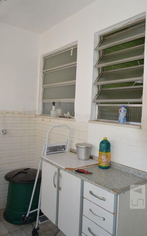 Apartamento à venda com 83m², 3 quartos e sem vagaÁrea de Serviço