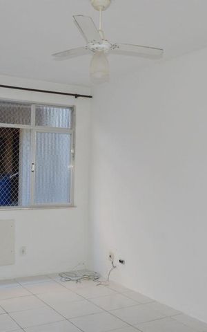 Apartamento à venda com 83m², 3 quartos e sem vagaSala