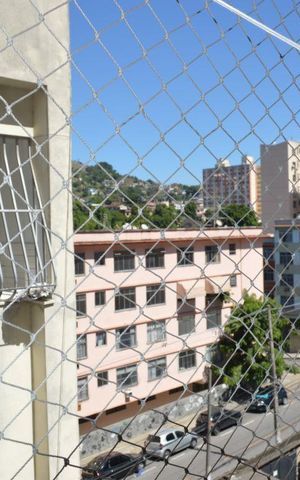 Apartamento à venda com 83m², 3 quartos e sem vagaÁrea de Serviço