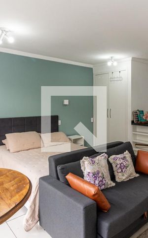 Studio à venda com 40m², 1 quarto e sem vaga Studio à venda com 40m², 1 quarto e sem vagaStudio