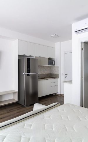 Studio à venda com 35m², 1 quarto e 1 vaga Studio à venda com 35m², 1 quarto e 1 vagaStudio
