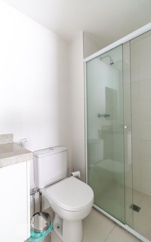 Studio à venda com 35m², 1 quarto e 1 vaga Studio à venda com 35m², 1 quarto e 1 vagaBanheiro
