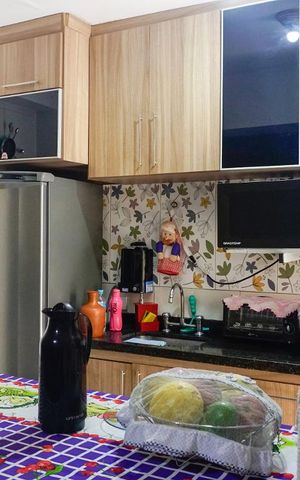 Casa à venda com 200m², 4 quartos e 2 vagas Casa à venda com 200m², 4 quartos e 2 vagasCozinha - Americana