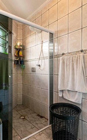 Casa à venda com 400m², 3 quartos e 4 vagas2o. Andar - Quarto 3 - Suíte/ Banheiro