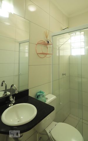 Apartamento à venda com 50m², 2 quartos e 2 vagasBanheiro Social