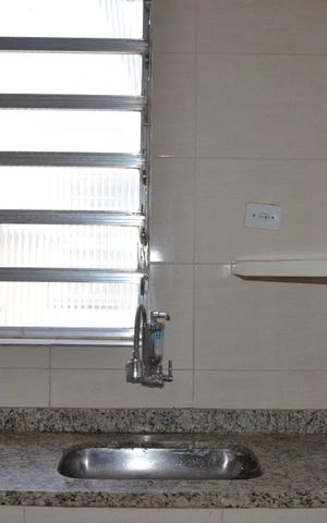 Casa de condomínio à venda com 68m², 2 quartos e 2 vagasCozinha