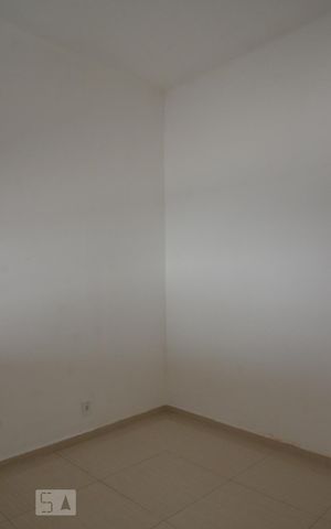 Casa de condomínio à venda com 68m², 2 quartos e 2 vagasQuarto 1