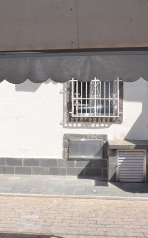 Casa de condomínio à venda com 68m², 2 quartos e 2 vagasVista da Sala