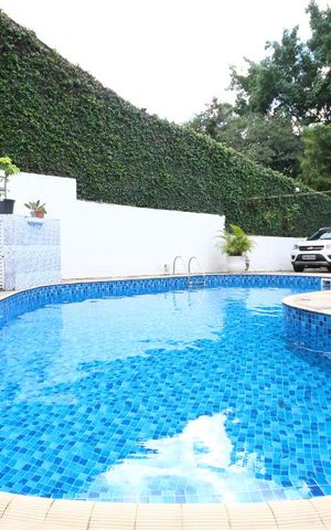 Casa para alugar com 600m², 4 quartos e 8 vagasÁrea comum - Piscina